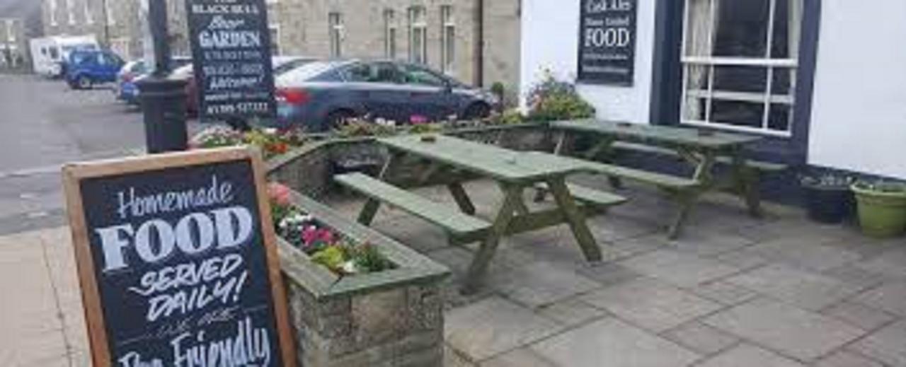 مبيت وإفطار Wolsingham The Black Bull المظهر الخارجي الصورة