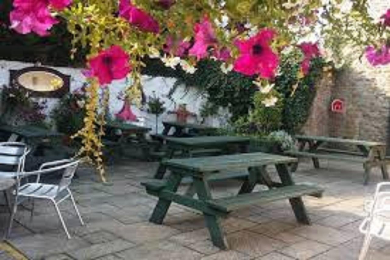 مبيت وإفطار Wolsingham The Black Bull المظهر الخارجي الصورة